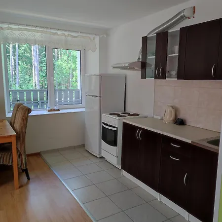 Apartament Ohvitseride Maja *